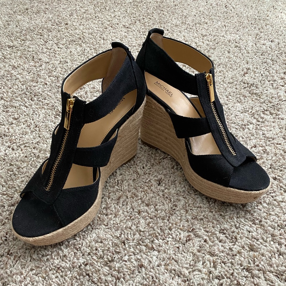 Michael Kors Zippered Wedge Sandals-Black-Size 8.5M-Excellent Condition!